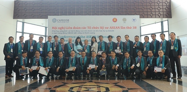 Việt Nam có 322 kỹ sư chuyên nghiệp ASEAN ?>