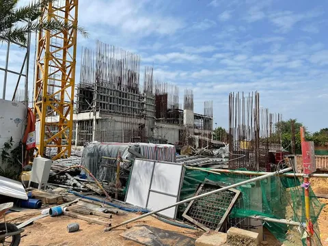 Dự án C-River View của “Cường Đô La” xây dựng nhiều tầng dù chưa được cấp phép...?