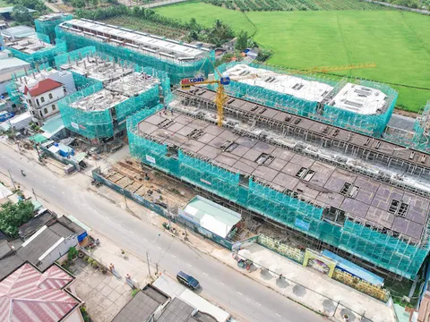 Kick – Off dự án Tân Trụ Roral: Phố thương mại hoang gia thịnh vượng